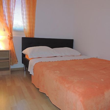 Apartman Husic Pag Town Pokój zdjęcie