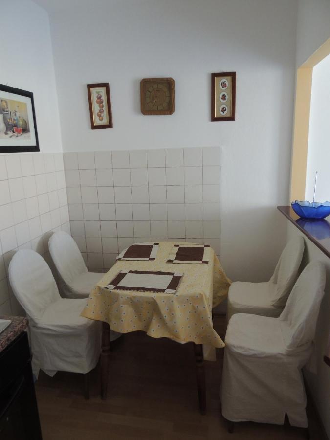 Apartman Husic Pag Town Zewnętrze zdjęcie
