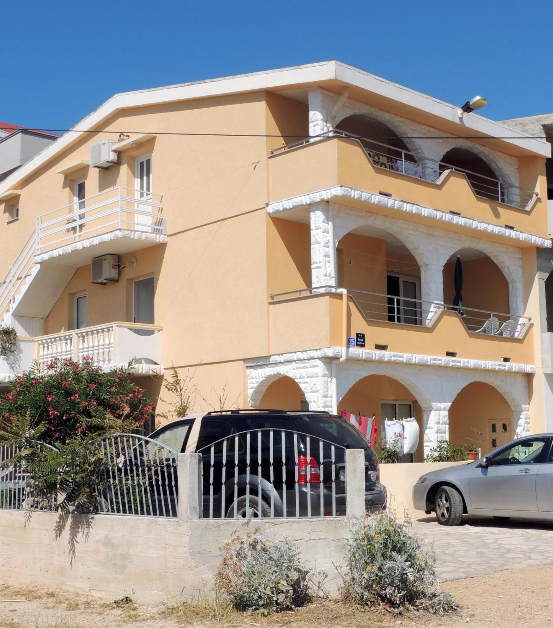 Apartman Husic Pag Town Zewnętrze zdjęcie