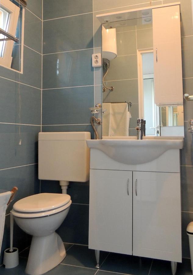 Apartman Husic Pag Town Zewnętrze zdjęcie