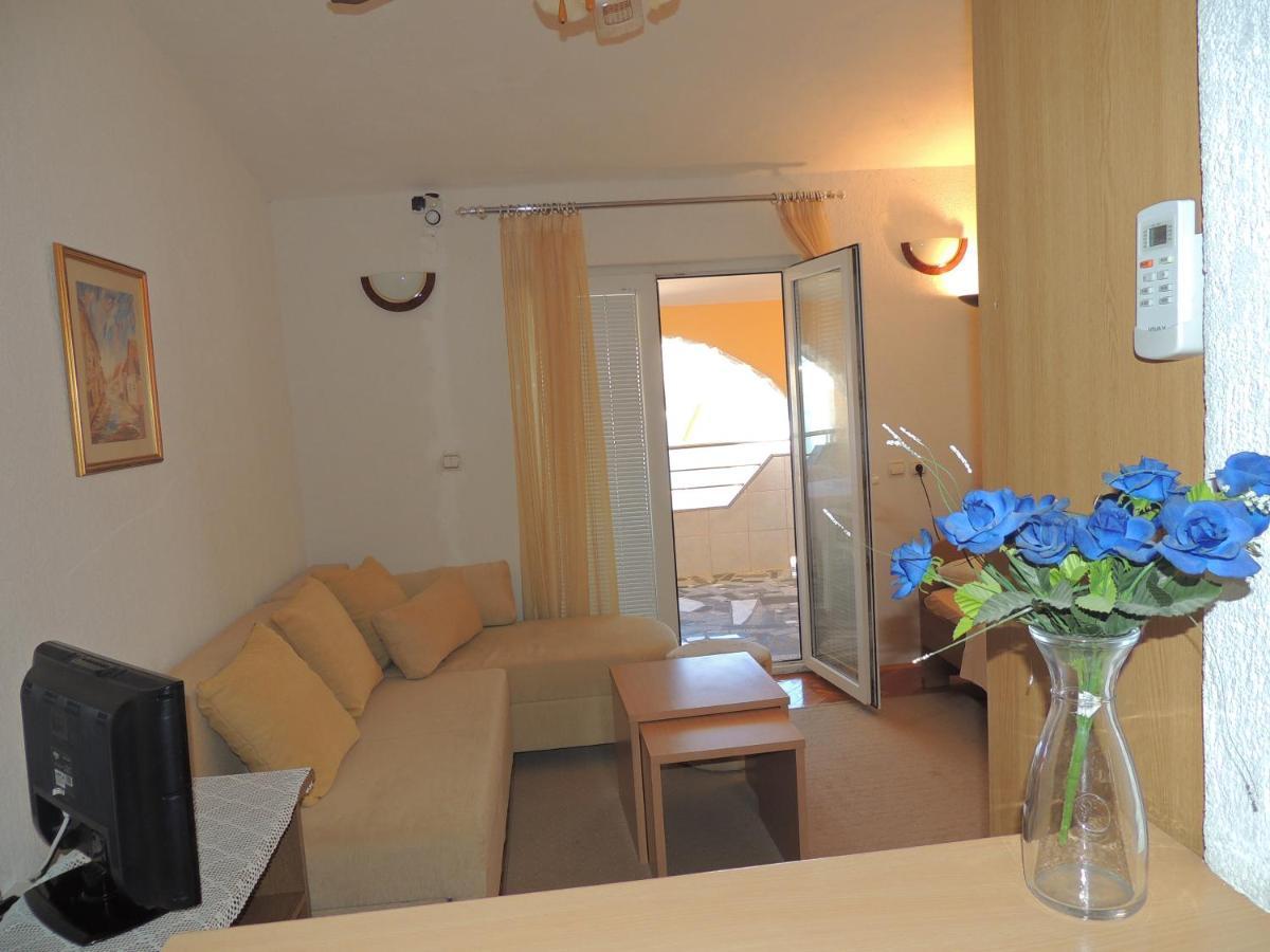 Apartman Husic Pag Town Zewnętrze zdjęcie