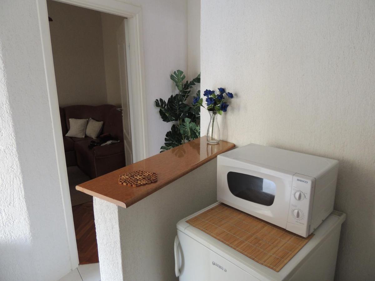 Apartman Husic Pag Town Zewnętrze zdjęcie