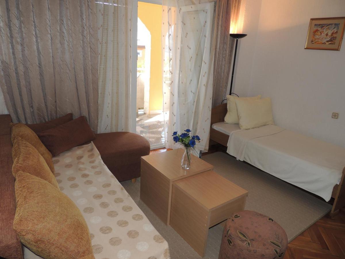 Apartman Husic Pag Town Zewnętrze zdjęcie